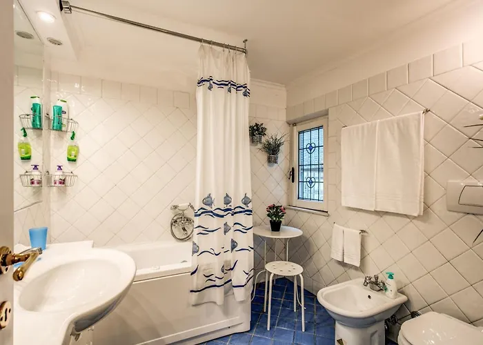 Cancello - Charme Holidays Rom